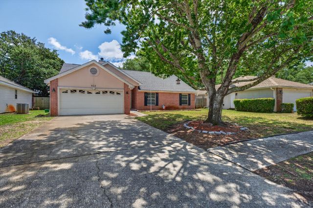 873 Brande Court, Shalimar, FL 32579