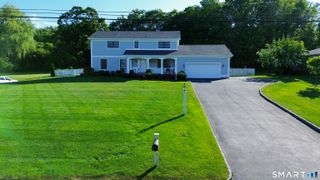 14 East Gate Road, Danbury, CT 06811
