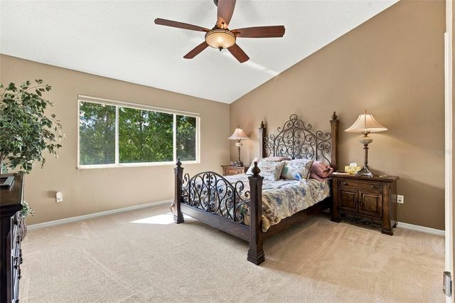 11193 KAPOK GRAND CIRCLE, Madeira Beach, FL 33708