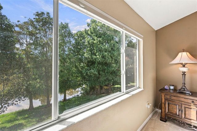 11193 KAPOK GRAND CIRCLE, Madeira Beach, FL 33708