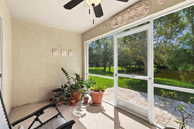 11193 KAPOK GRAND CIRCLE, Madeira Beach, FL 33708