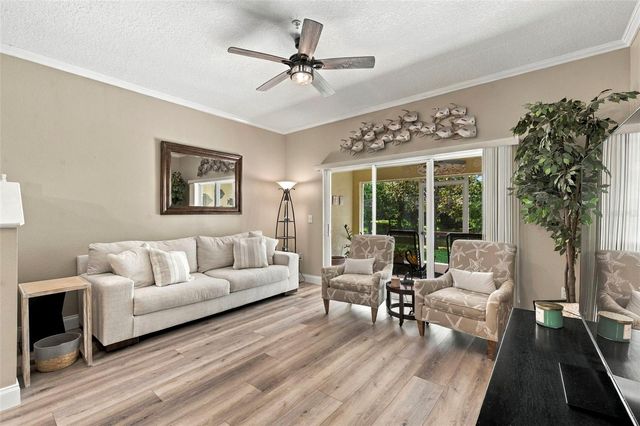 11193 KAPOK GRAND CIRCLE, Madeira Beach, FL 33708