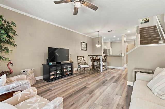 11193 KAPOK GRAND CIRCLE, Madeira Beach, FL 33708
