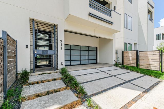 711 W Clay Street, Houston, TX 77019