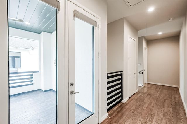 711 W Clay Street, Houston, TX 77019