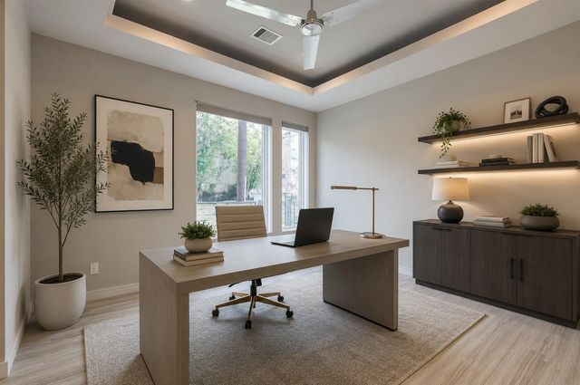 711 W Clay Street, Houston, TX 77019