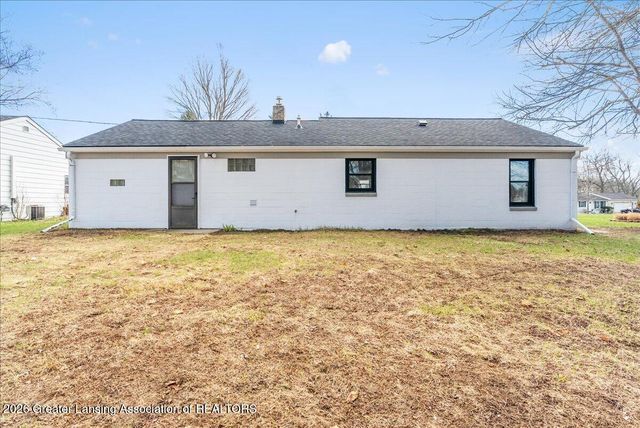 4516 Wilcox Road, Holt, MI 48842
