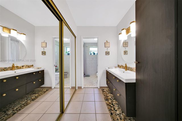 7250 SW 34th St Rd, Miami, FL 33155