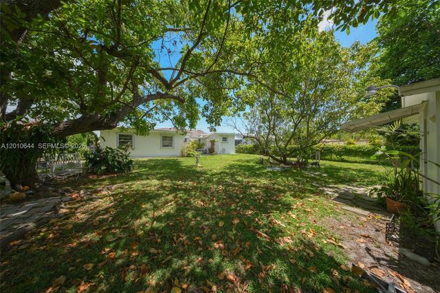 7250 SW 34th St Rd, Miami, FL 33155