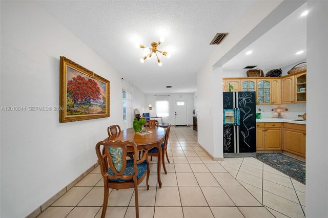 7250 SW 34th St Rd, Miami, FL 33155