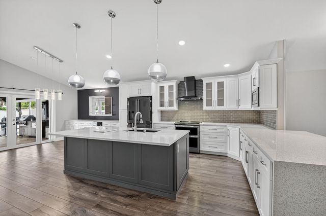 8150 Mystic Harbor Circle, Boynton Beach, FL 33436