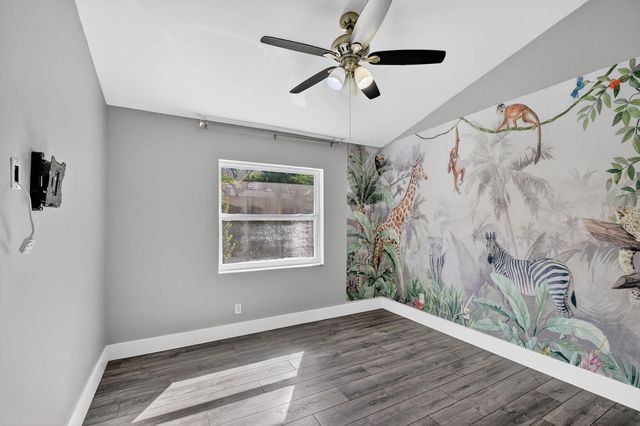 8150 Mystic Harbor Circle, Boynton Beach, FL 33436