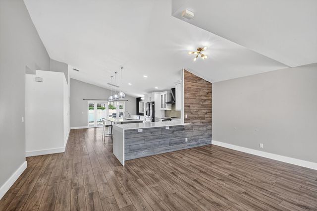 8150 Mystic Harbor Circle, Boynton Beach, FL 33436