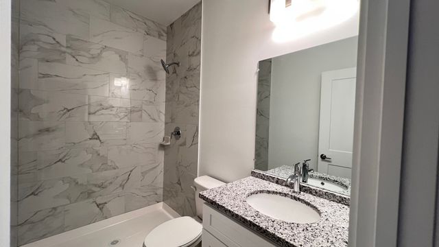 226 W 24th Street 2, Chicago, IL 60616