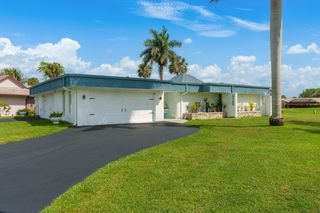5100 Yellow Pine Ln, Tamarac, FL 33319