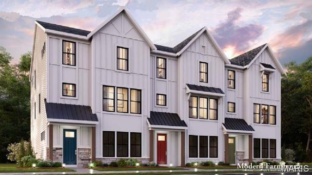 8923 Gateway Heights 94-805, Richmond Heights, MO 63144