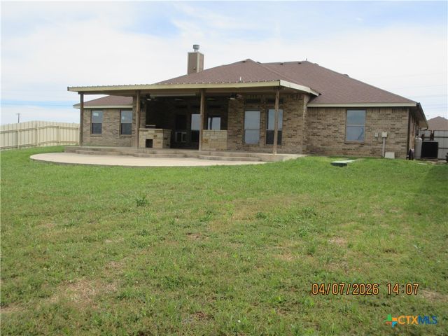 4006 Joe Bozon Drive, Salado, TX 76571