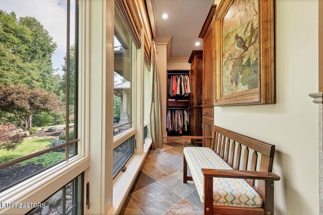 4209 Lake Meadow Way, Louisville, TN 37777