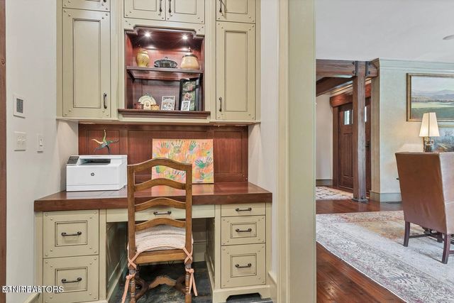 4209 Lake Meadow Way, Louisville, TN 37777