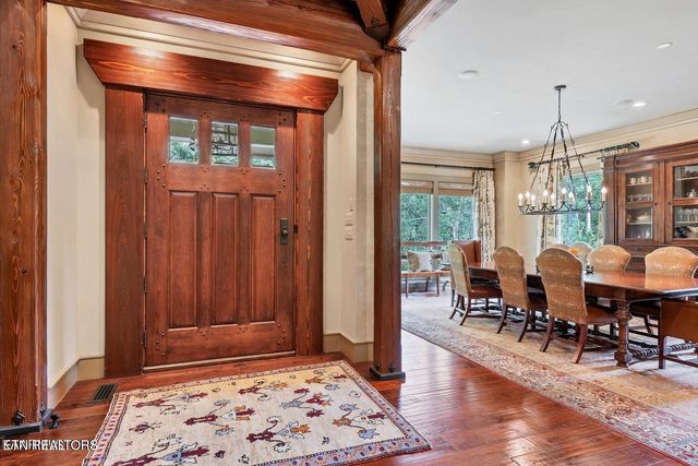 4209 Lake Meadow Way, Louisville, TN 37777