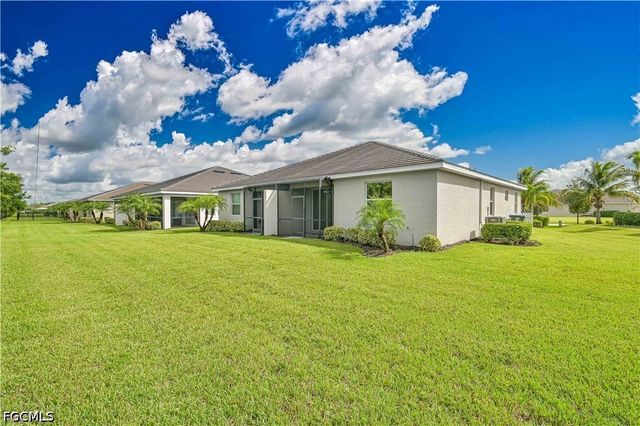 4316 Lemongrass DR, Fort Myers, FL 33916