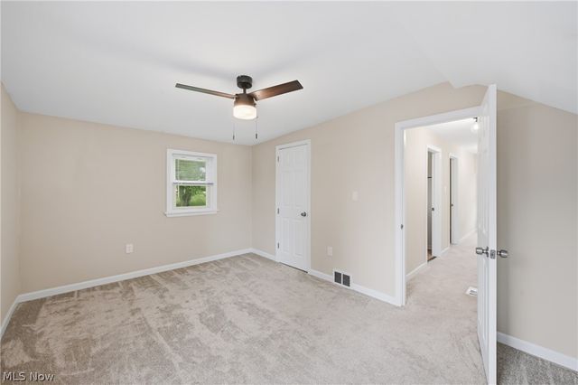 2413 W Manor Avenue, Youngstown, OH 44514
