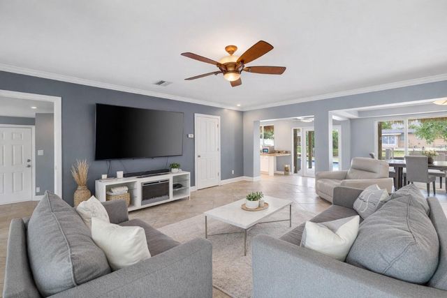 1830 SW 23rd Avenue, Fort Lauderdale, FL 33312