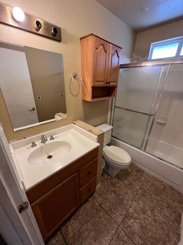 66164 6th Street, Desert Hot Springs, CA 92240