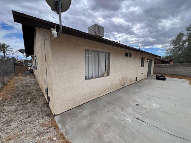 66164 6th Street, Desert Hot Springs, CA 92240