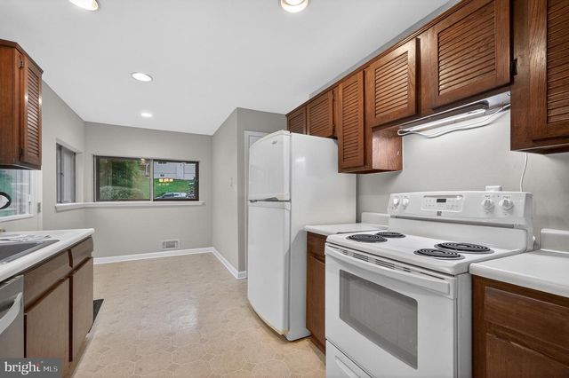 6333 CAMILLA ST, Springfield, VA 22152