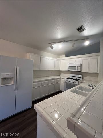 2352 RAMSGATE Drive 0, Henderson, NV 89074