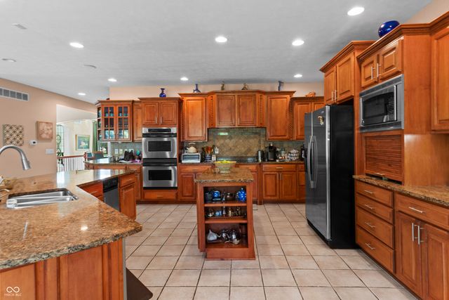 5484 Larissa Place, Carmel, IN 46033