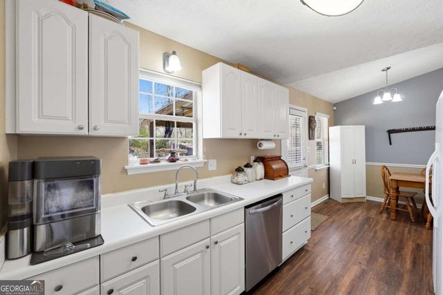 328 Highland Estate, Commerce, GA 30529