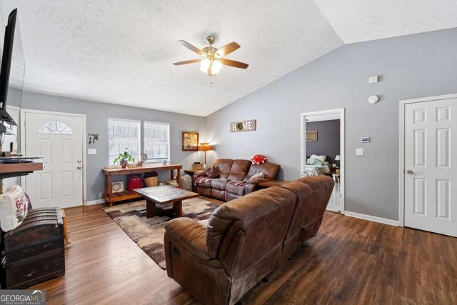 328 Highland Estate, Commerce, GA 30529