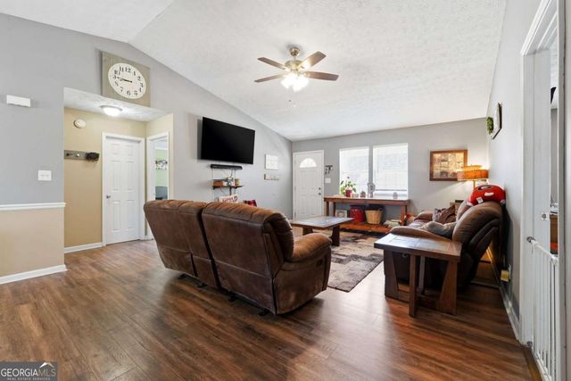 328 Highland Estate, Commerce, GA 30529