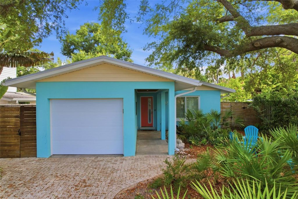 845 HIGHLAND STREET, Sarasota, FL 34234