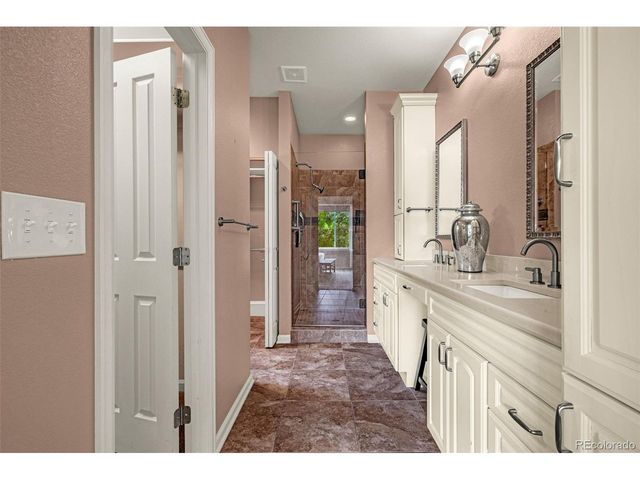 6707 Lupine Cir, Arvada, CO 80007