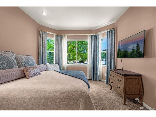 6707 Lupine Cir, Arvada, CO 80007