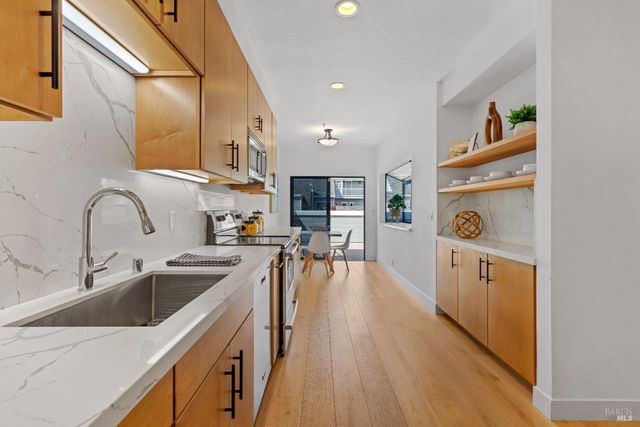 6033 Shelter Bay Ave, Mill Valley, CA 94941