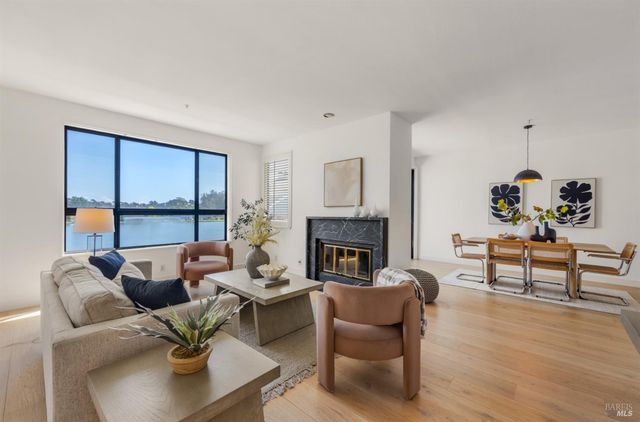 6033 Shelter Bay Ave, Mill Valley, CA 94941