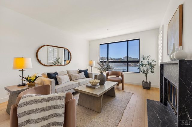 6033 Shelter Bay Ave, Mill Valley, CA 94941