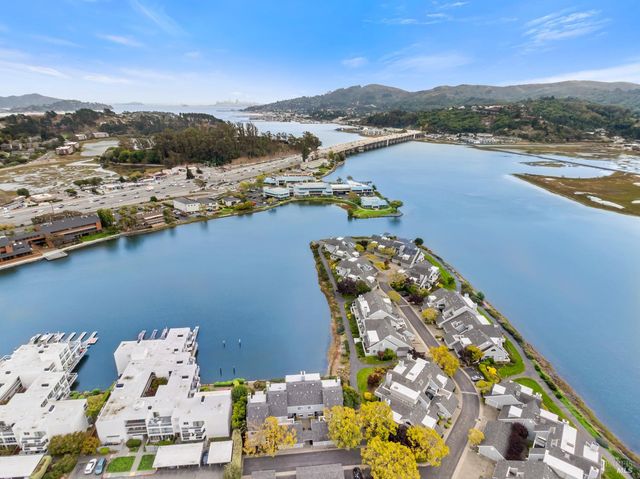 6033 Shelter Bay Ave, Mill Valley, CA 94941