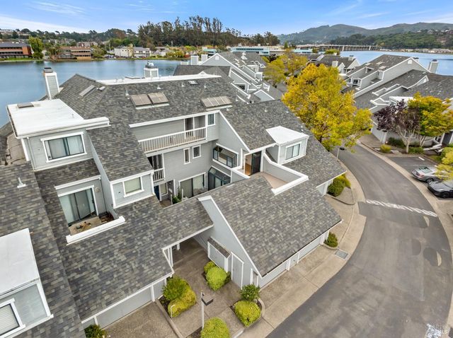 6033 Shelter Bay Ave, Mill Valley, CA 94941