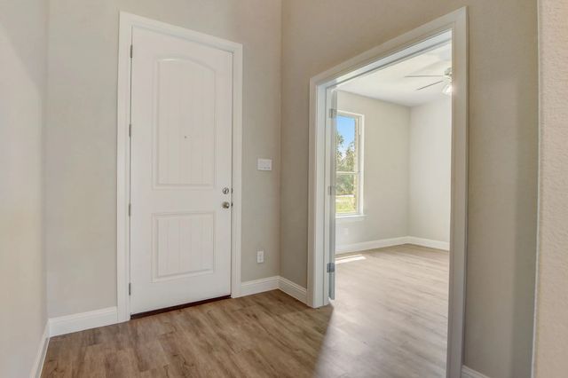 437 Smith Road, Springtown, TX 76082