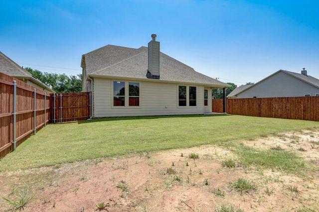 437 Smith Road, Springtown, TX 76082