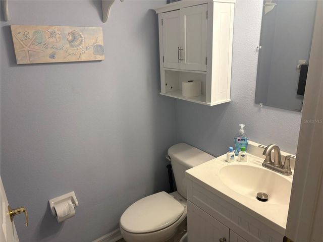 9122 JAKES PATH, Largo, FL 33771