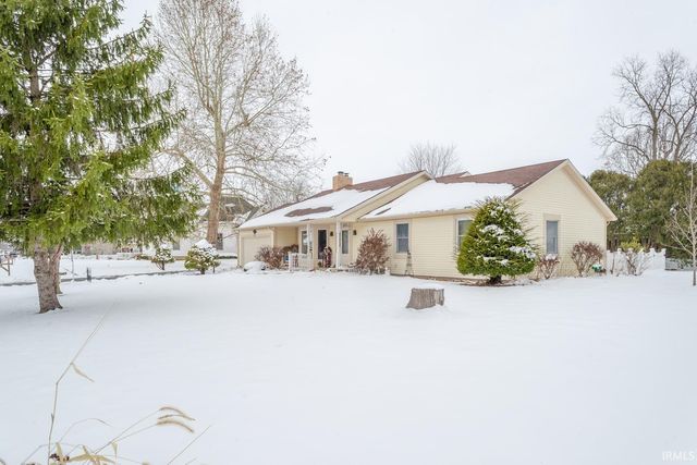 512 E 4th Street, Brookston, IN 47923