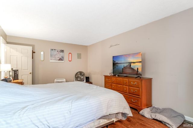 512 E 4th Street, Brookston, IN 47923