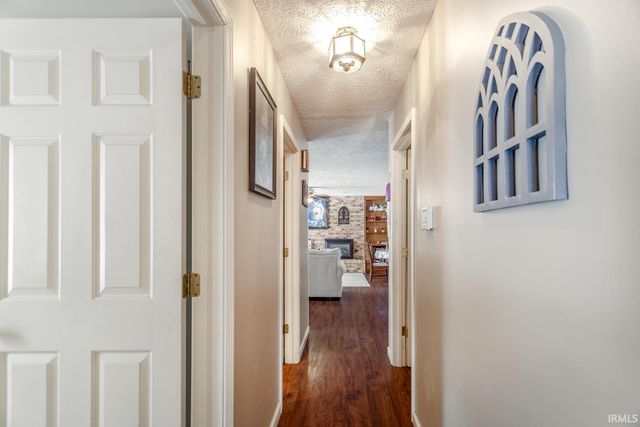 512 E 4th Street, Brookston, IN 47923