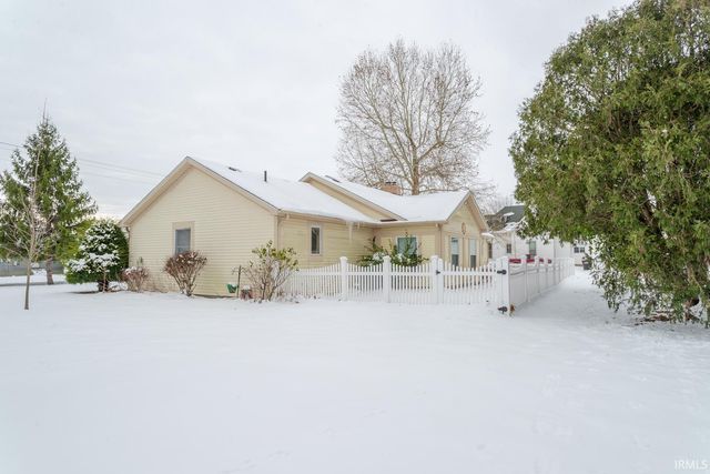 512 E 4th Street, Brookston, IN 47923